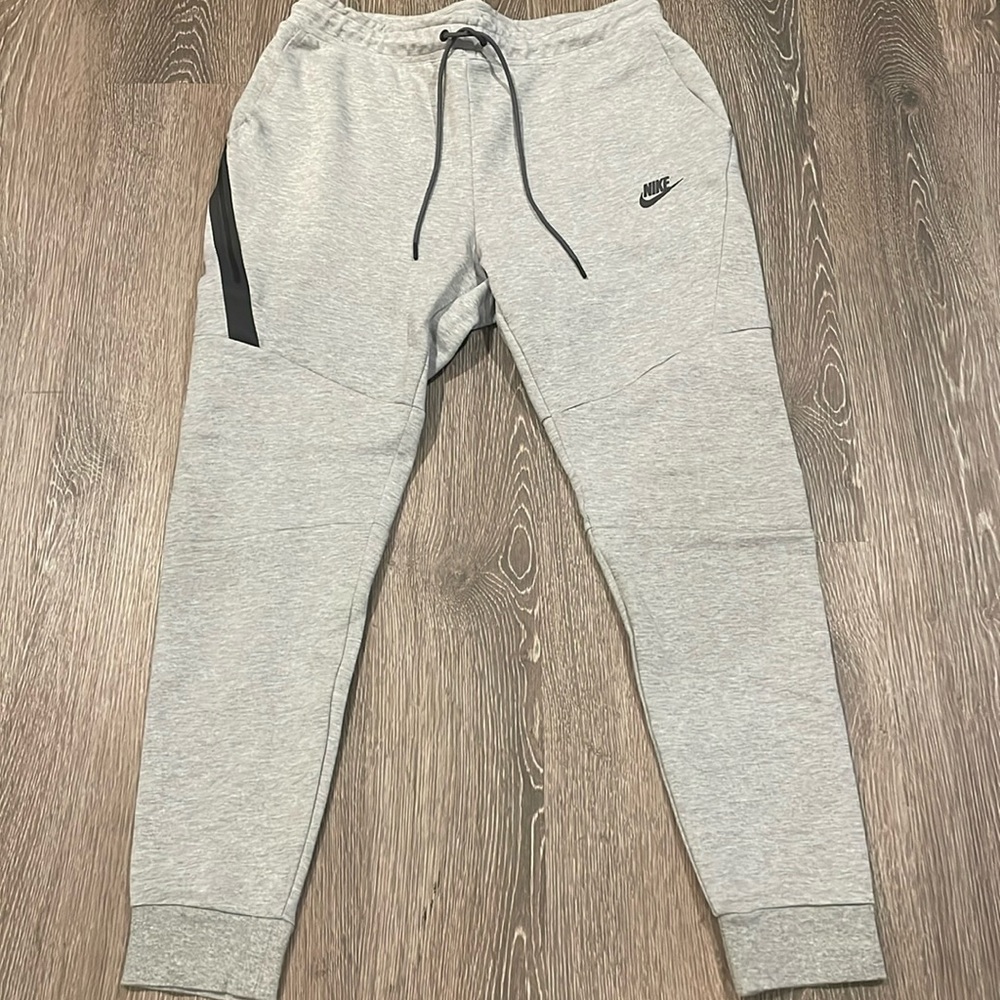 Nike Sportswear Tech Fleece